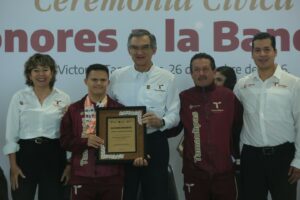 Reconoce Américo a medallistas paralímpicos y anuncia aumento de apoyos a deportistas y entrenadores